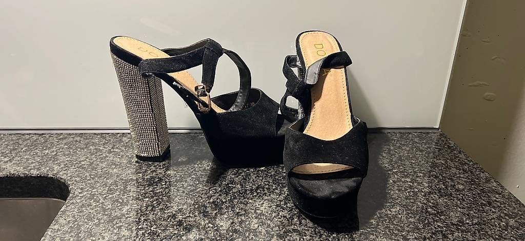 Scarpe da donna: High Heels Grösse 38 – Usato da Aarau Rohr venduto da jen_lw9f 2