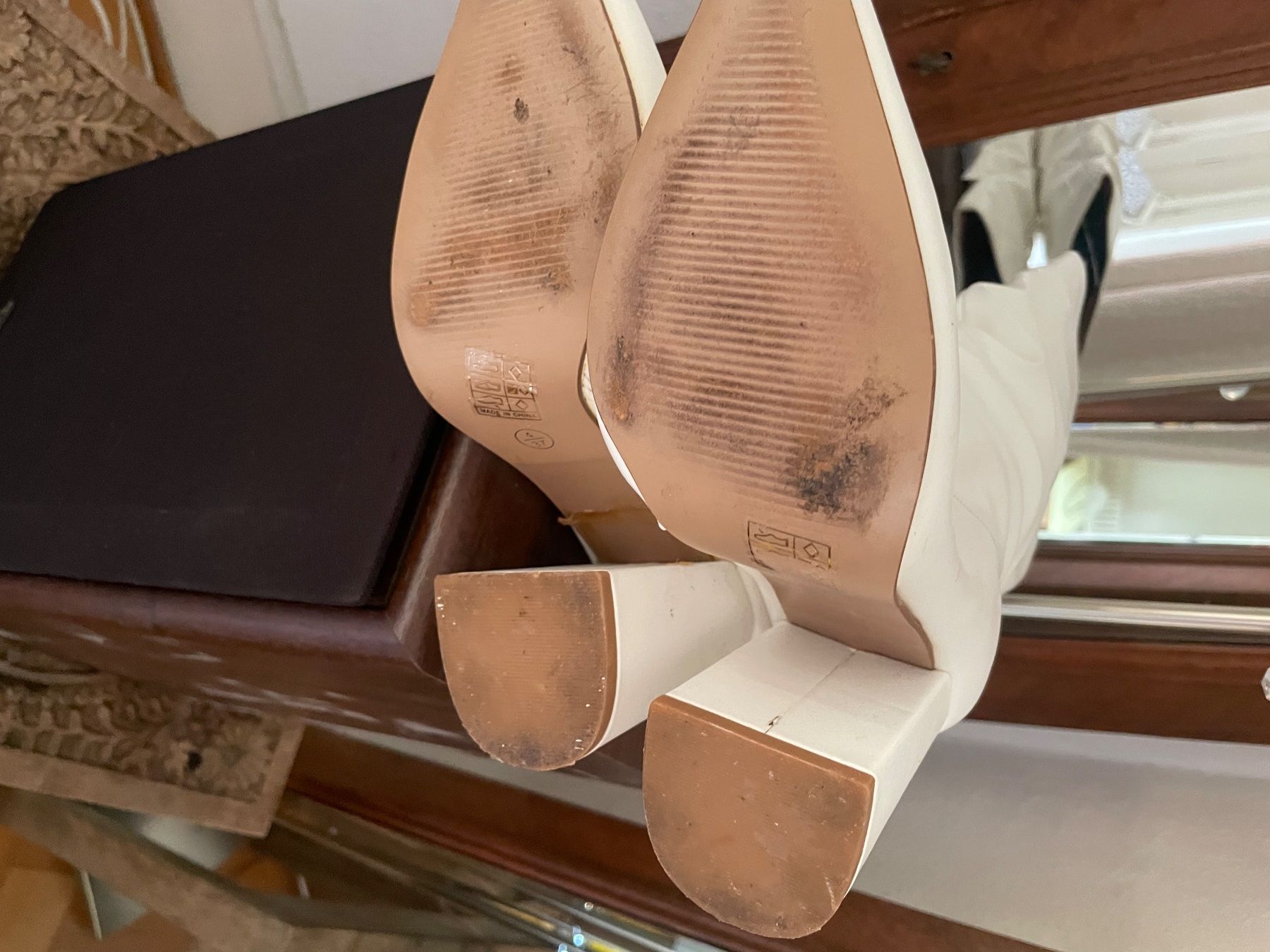 Scarpe da donna: White Block-Heel Half-Calves Boots – Usato da Genève venduto da lailas_things 3