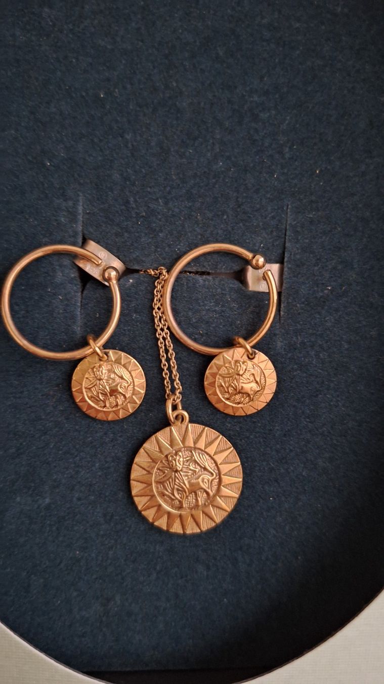 Altri gioielli: Kalevala- Ensemble boucles d'oreilles & collier en bronze – Nuovo e nell'imballaggio originale da Goldach venduto da Mischyta