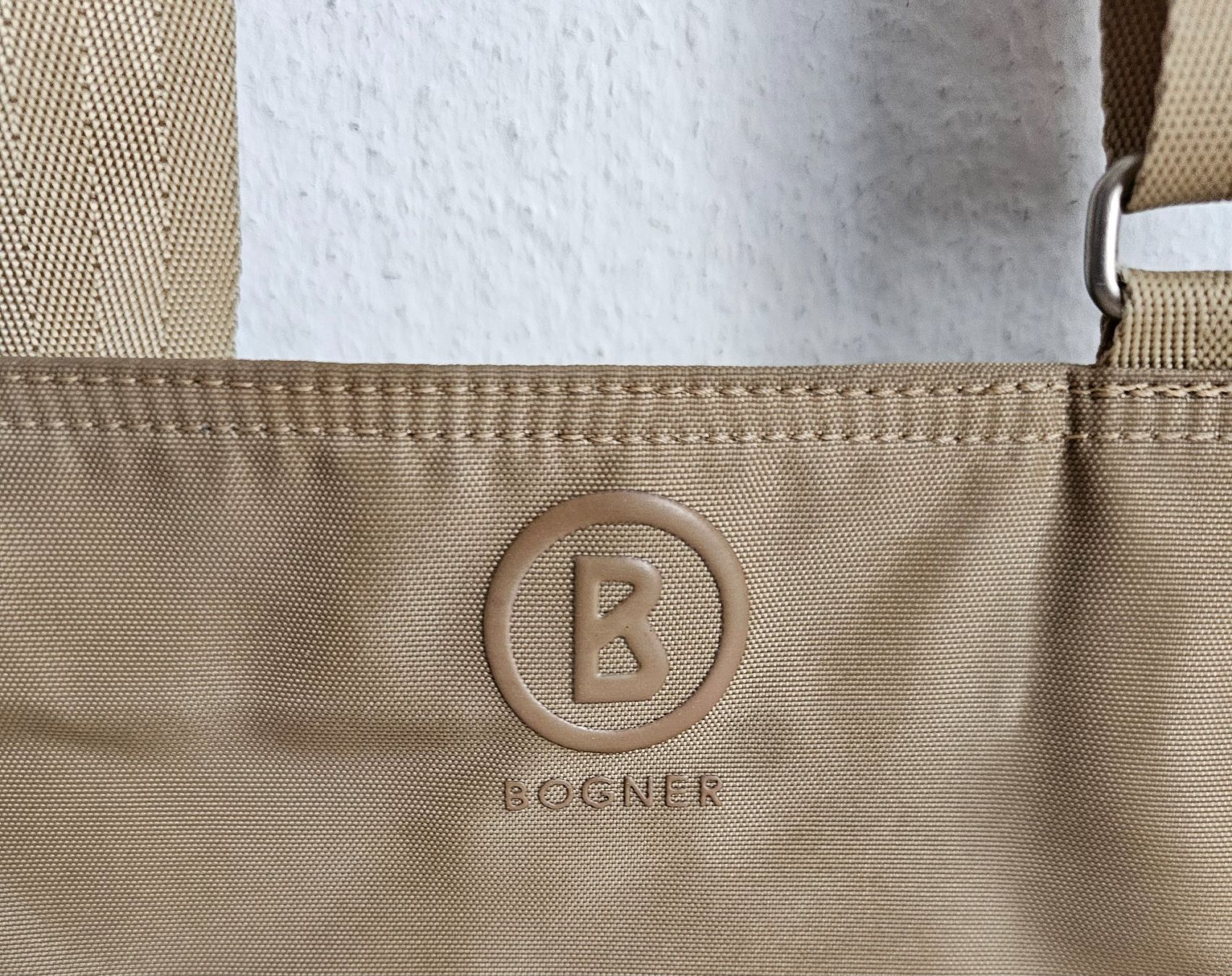 Bogner Borse: *BOGNER* Umhängetasche – Usato da Bronschhofen venduto da David80 2