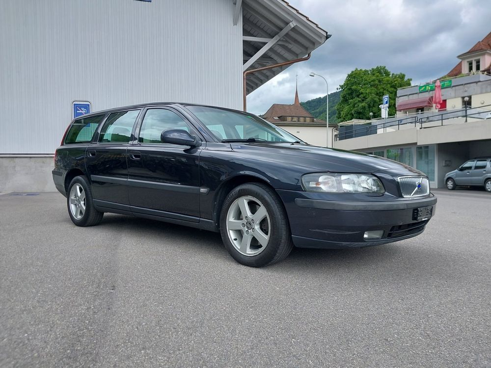 Volvo V70 2.3 T5 (Frisch ab Service/MFK)