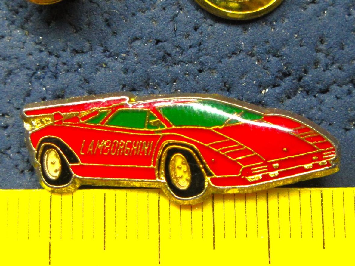 Placchette & Badge: LAMBORGHINI COUNTACH ROT AUTO PIN GLASIERT – Usato da Ettingen venduto da Hausi4711 1