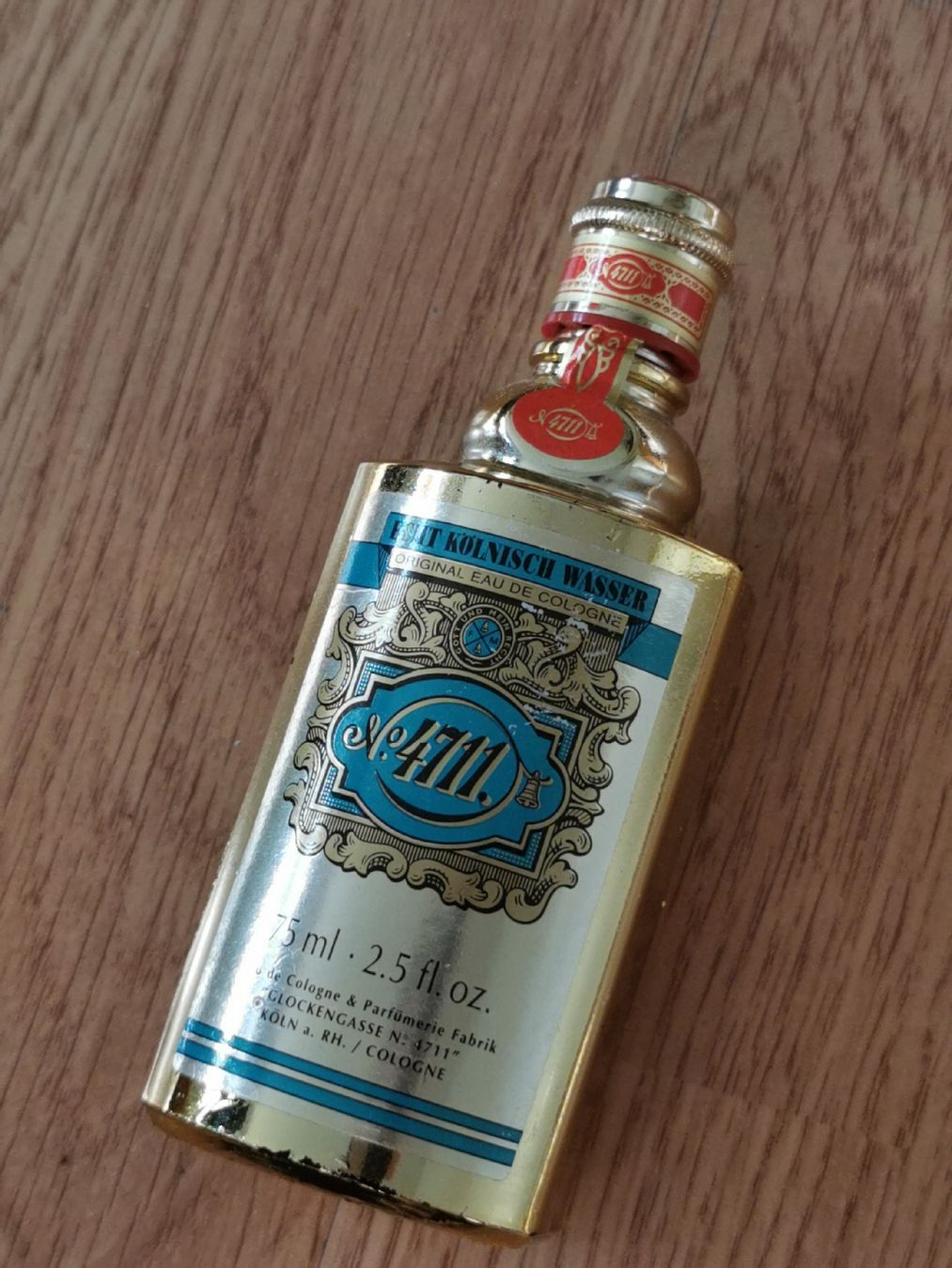 4711 Profumi & Eau de Toilette: Gold N 4711 EdC 75 ml.  – Nuovo (secondo la descrizione) da Schlieren venduto da vlalif 5