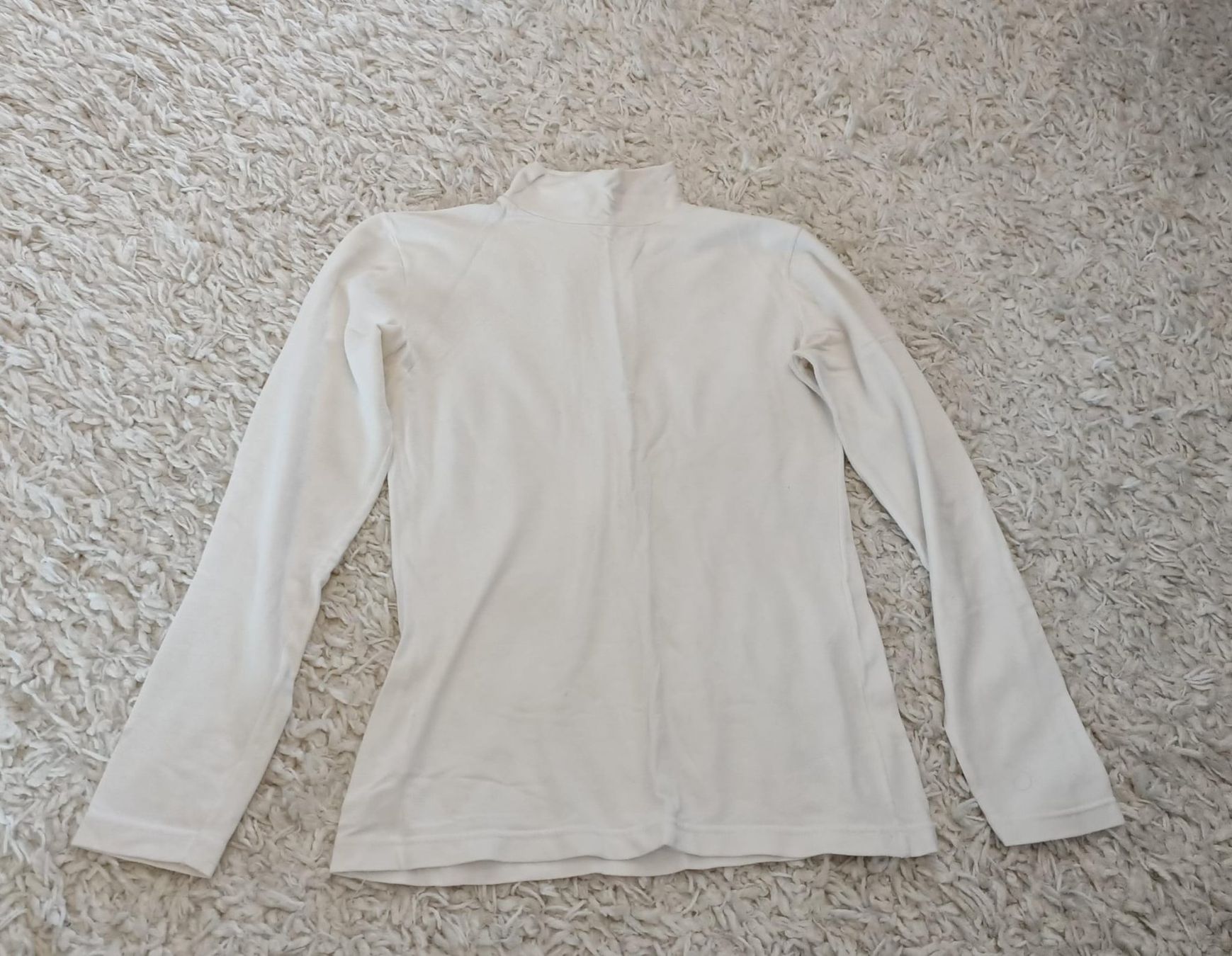 Maglioni & Felpe: Pullover/Sweatshirt Grösse S weiss – Usato da Muri AG venduto da Mupuputs