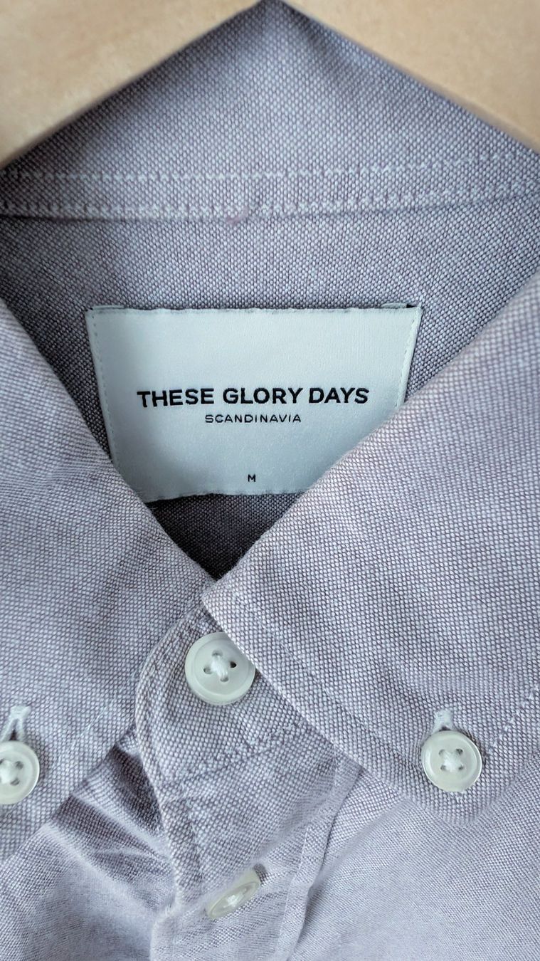 Hemden: These Glory Days Baumwollhemd lila Gr. M – Gebraucht aus Lachen SZ von numberphile 1