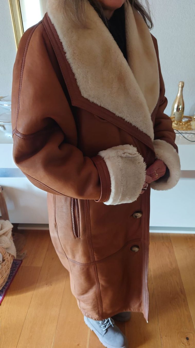 Mäntel: Lammfellmantel Damen – Gebraucht aus Frutigen von Pixele10 7