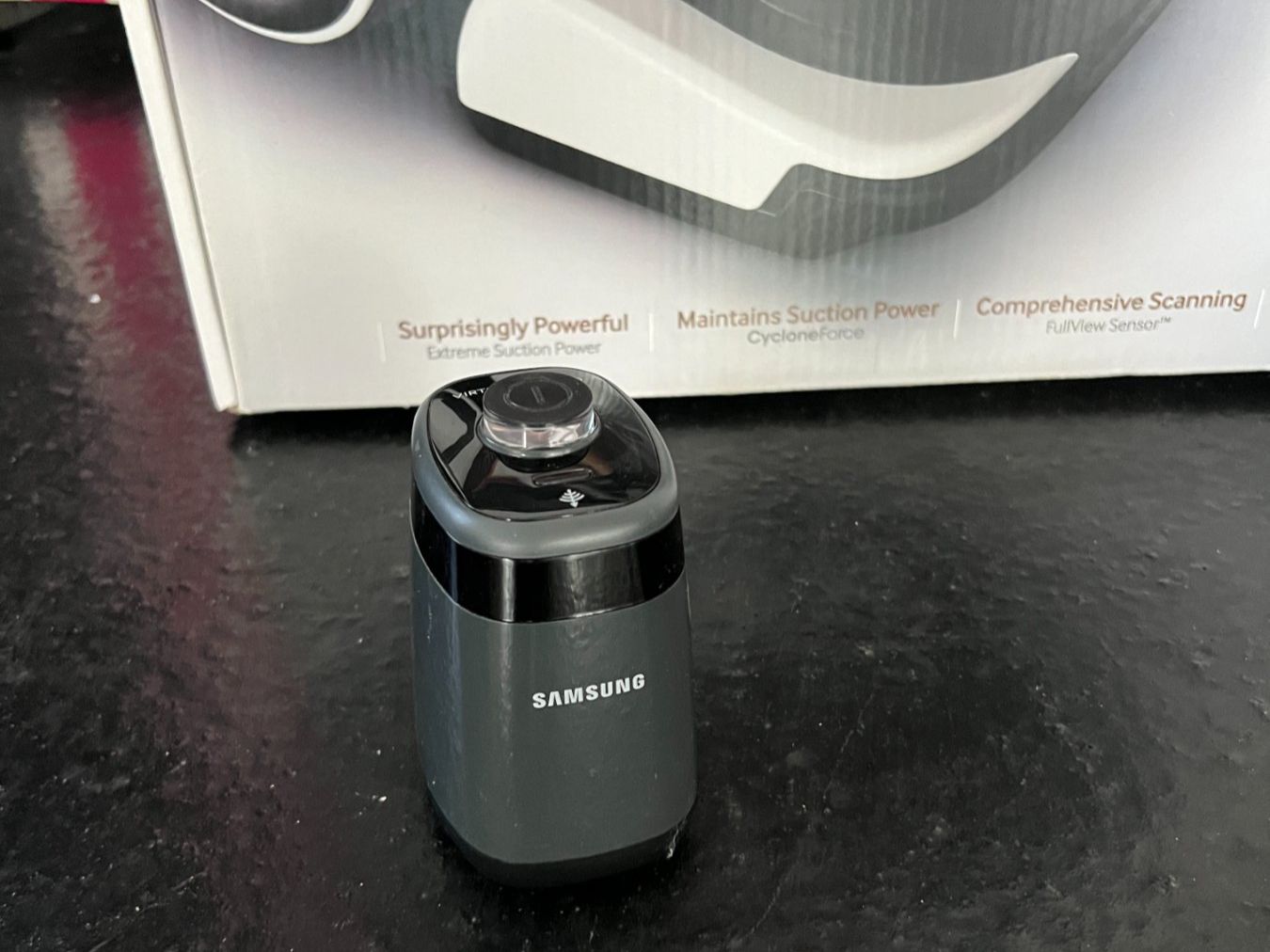 Samsung Aspirapolveri & Accessori: Staubsauger, Saugroboter Samsung Powerbot VR9000 – Usato da Uster venduto da Lea_ZH 3
