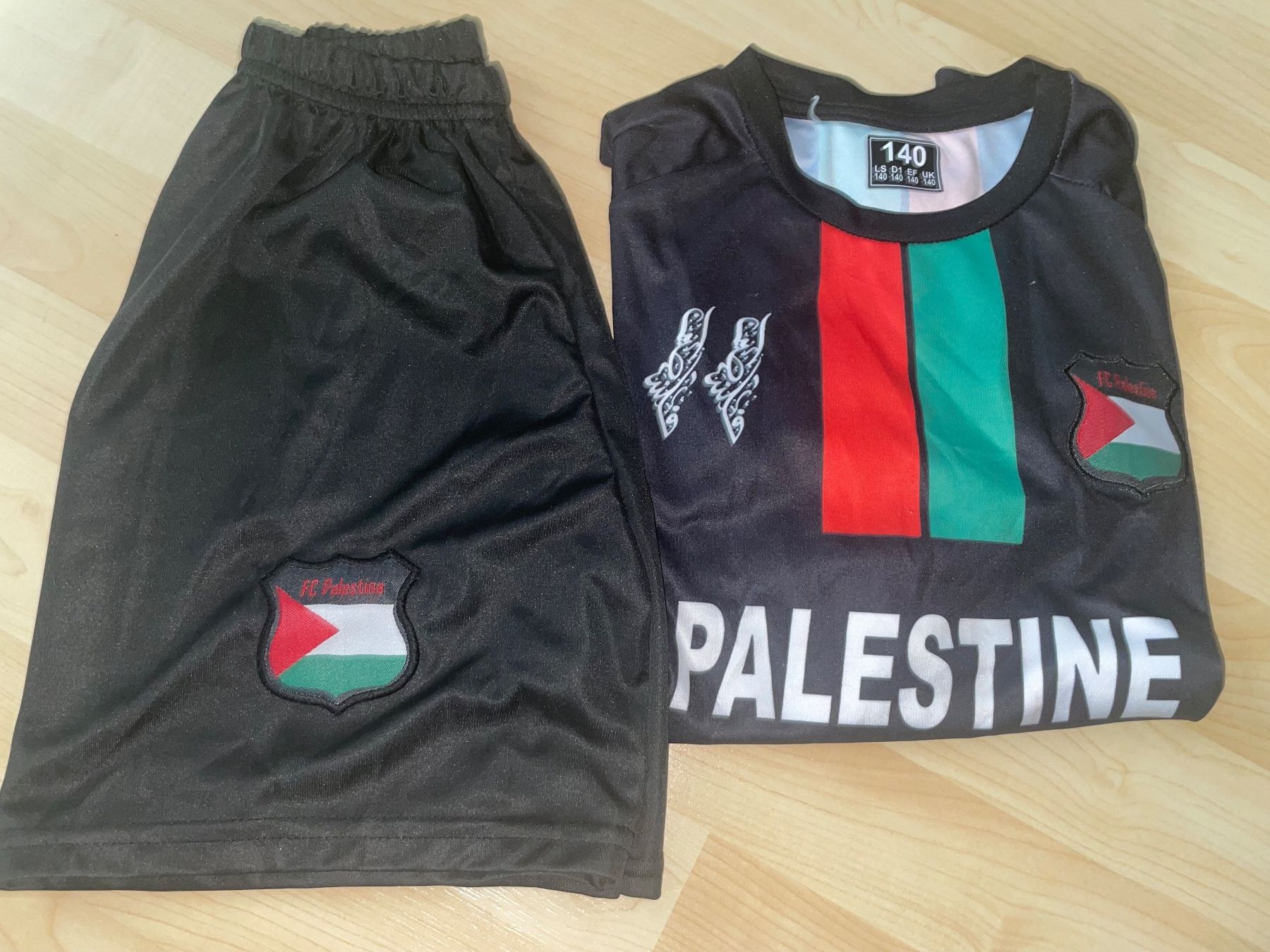 Trainer, Turnhosen & -trikots: Trikot Palestina – Gebraucht aus Niederlenz von JasminaK01 1