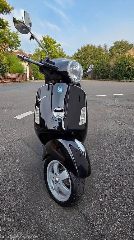Vespa Scooter: Vespa GTS 250 i.e. – Usato da Zürich venduto da Matba 2