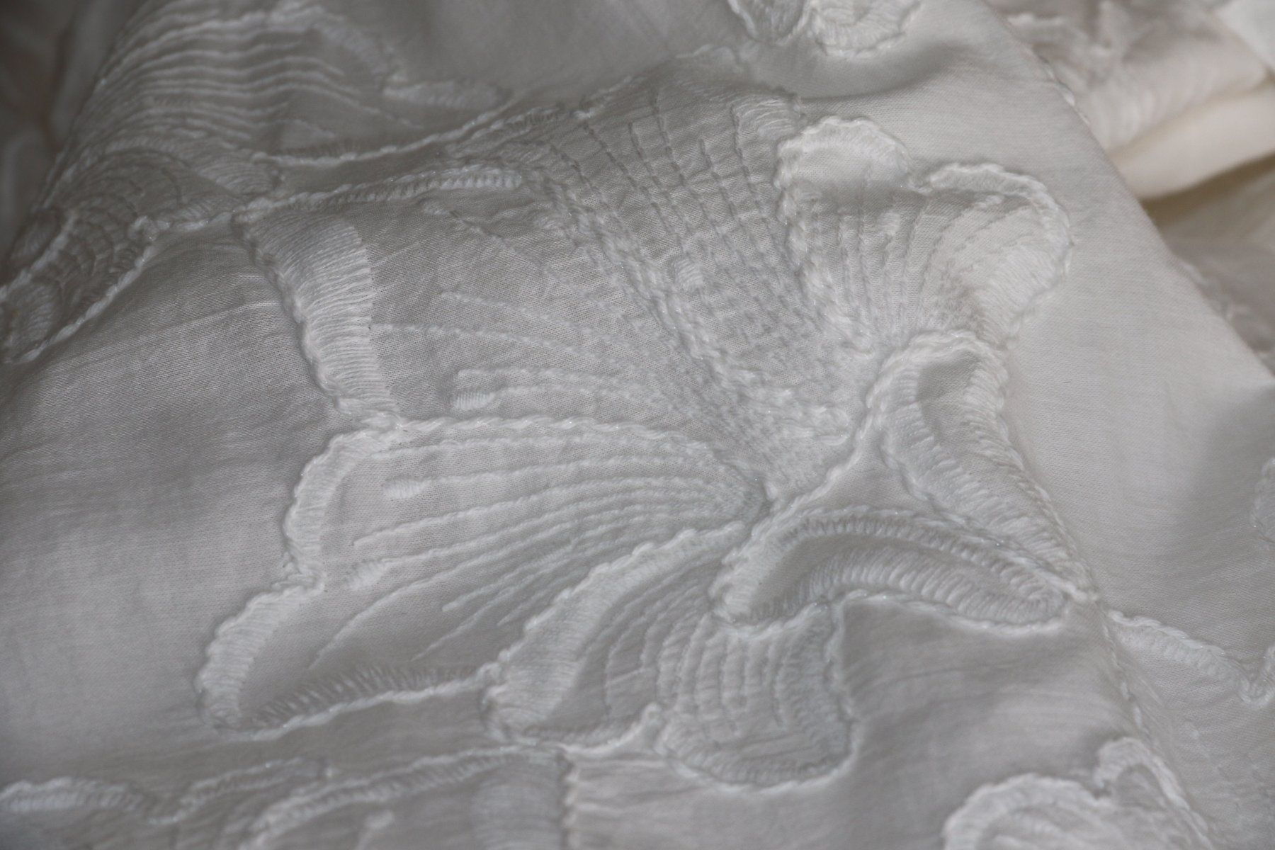 Comma Vestiti: Neue WUNDERSCHÖNES Kleid von COMMA Gr.36 – Nuovo e nell'imballaggio originale da Oberwil-Lieli venduto da Svetlana28 9