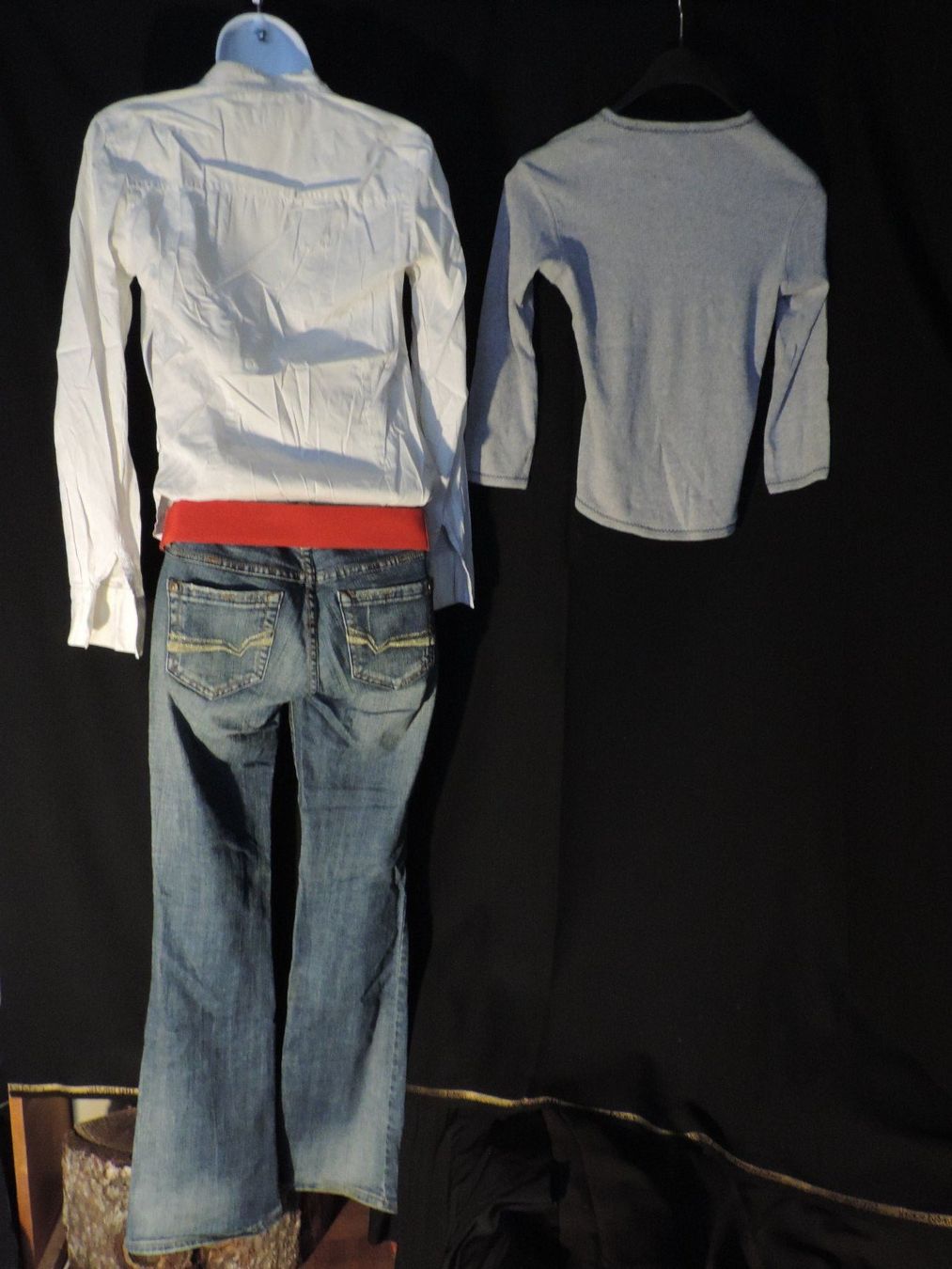Lots de vêtements: 2 ensembles complets – D'occasion à Genève par Axelle333 9