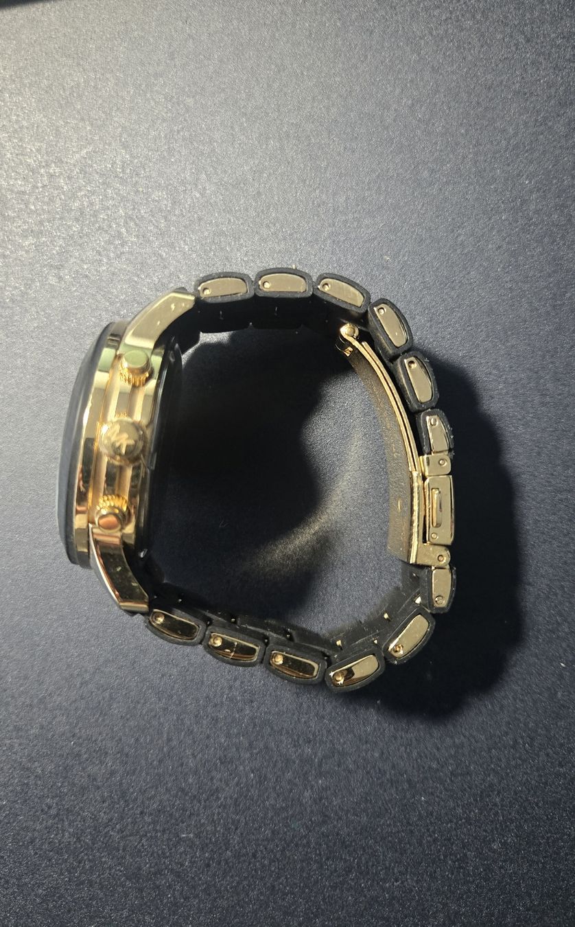 Michael Kors Orologi: Michael Kors Watch - Gold & Black – Nuovo (secondo la descrizione) da Basel venduto da sca_52mn 1