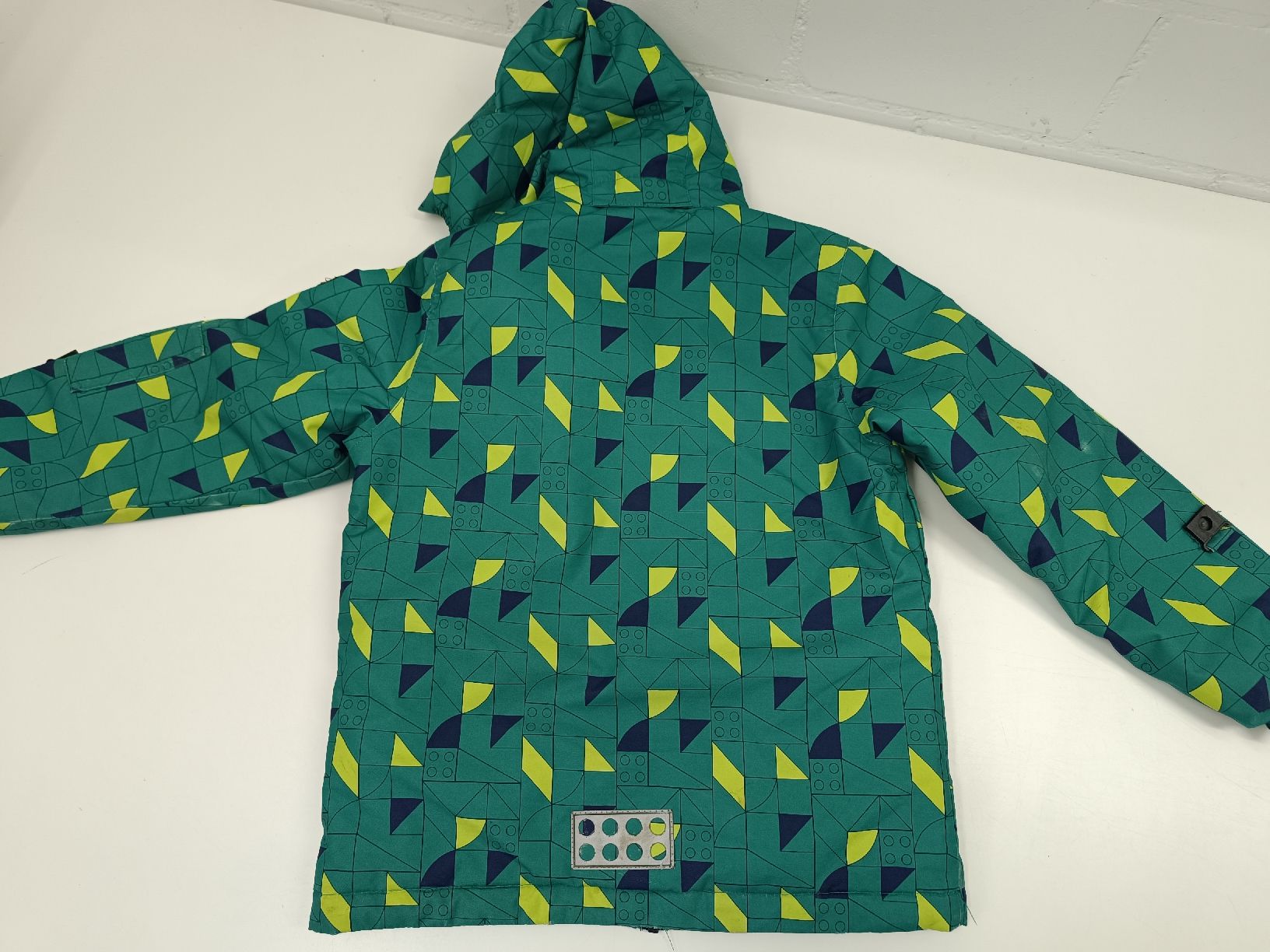 Lego Jacken & Mäntel: Lego Winterjacke Gr. 128 – Gebraucht aus Ehrendingen von Cheronimo2 1