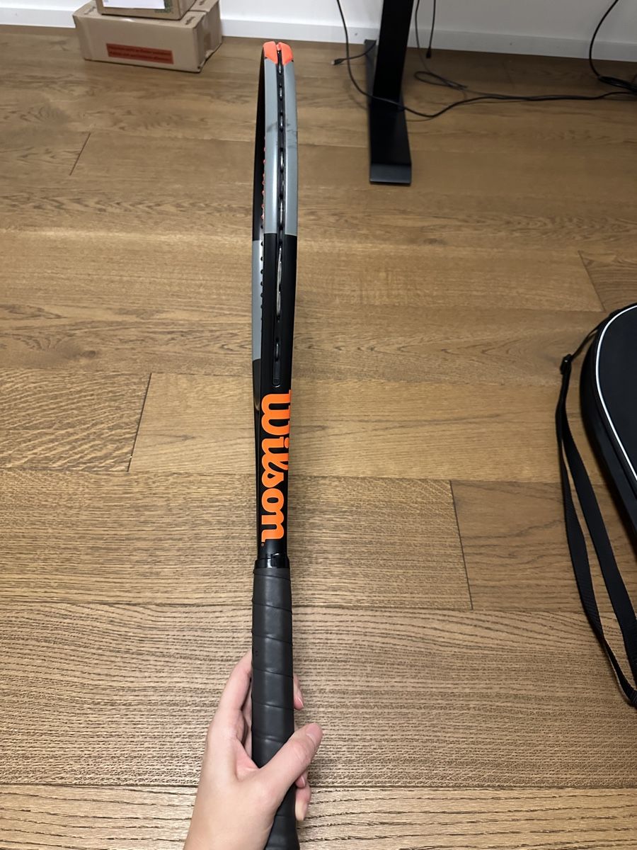 Wilson Racchette: Wilson Burn 100LS v4.0 Tennis Racket – Nuovo (secondo la descrizione) da Dielsdorf venduto da kuz_5sl8 2