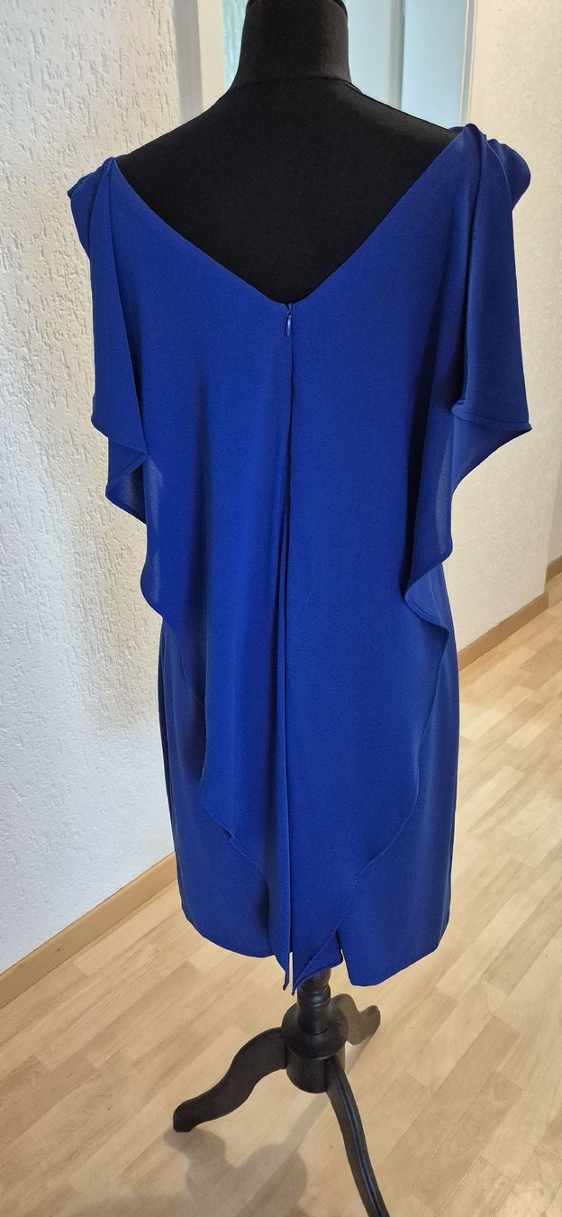 Kleider: Elegantes, blaues Cocktailkleid – Gebraucht aus Schwyz von Vesparider01 2