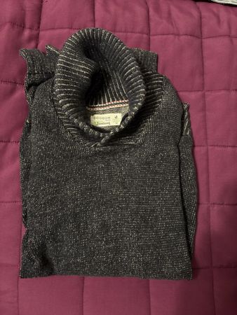 Pull homme hiver, col roulé, taille M, comme neuf!