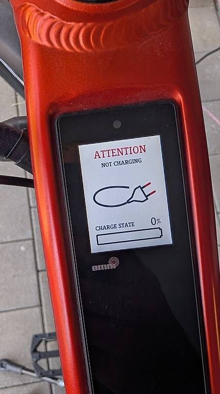 Stromer Vélos: Stromer ST1 X 45h, mit defektem Akku – D'occasion à Lufingen par Mkeller 4