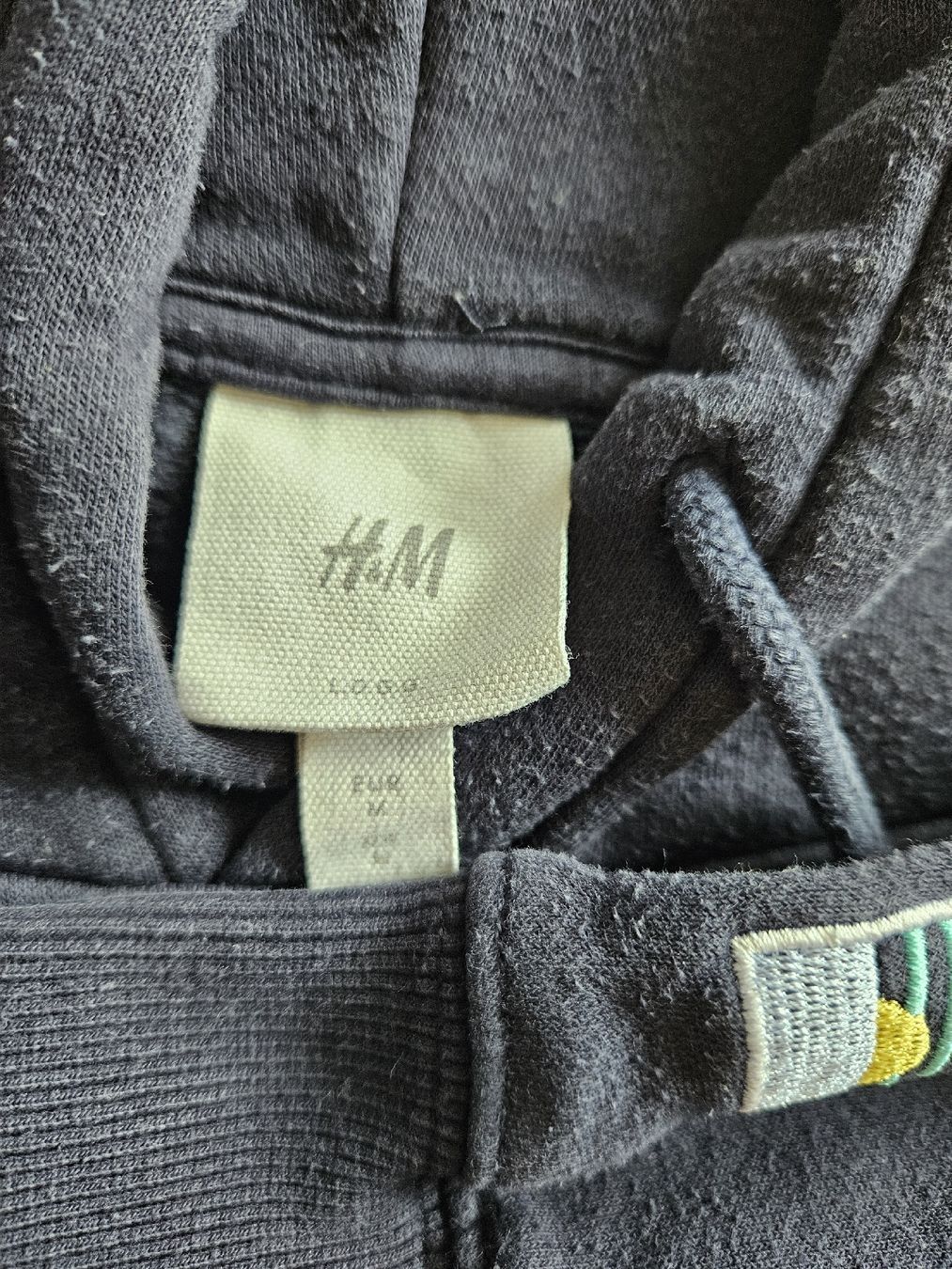 H&M Maglioni & Felpe: H&M Kapuzenpullover North Ocean, Grösse M, blau – Usato da Anwil venduto da tamoos 1