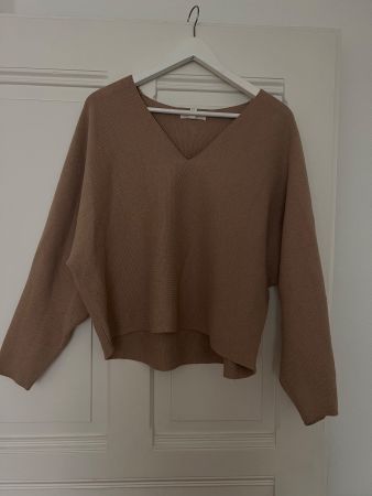 Pullover mit V-Ausschnitt, Helbraun-Beige, H&M