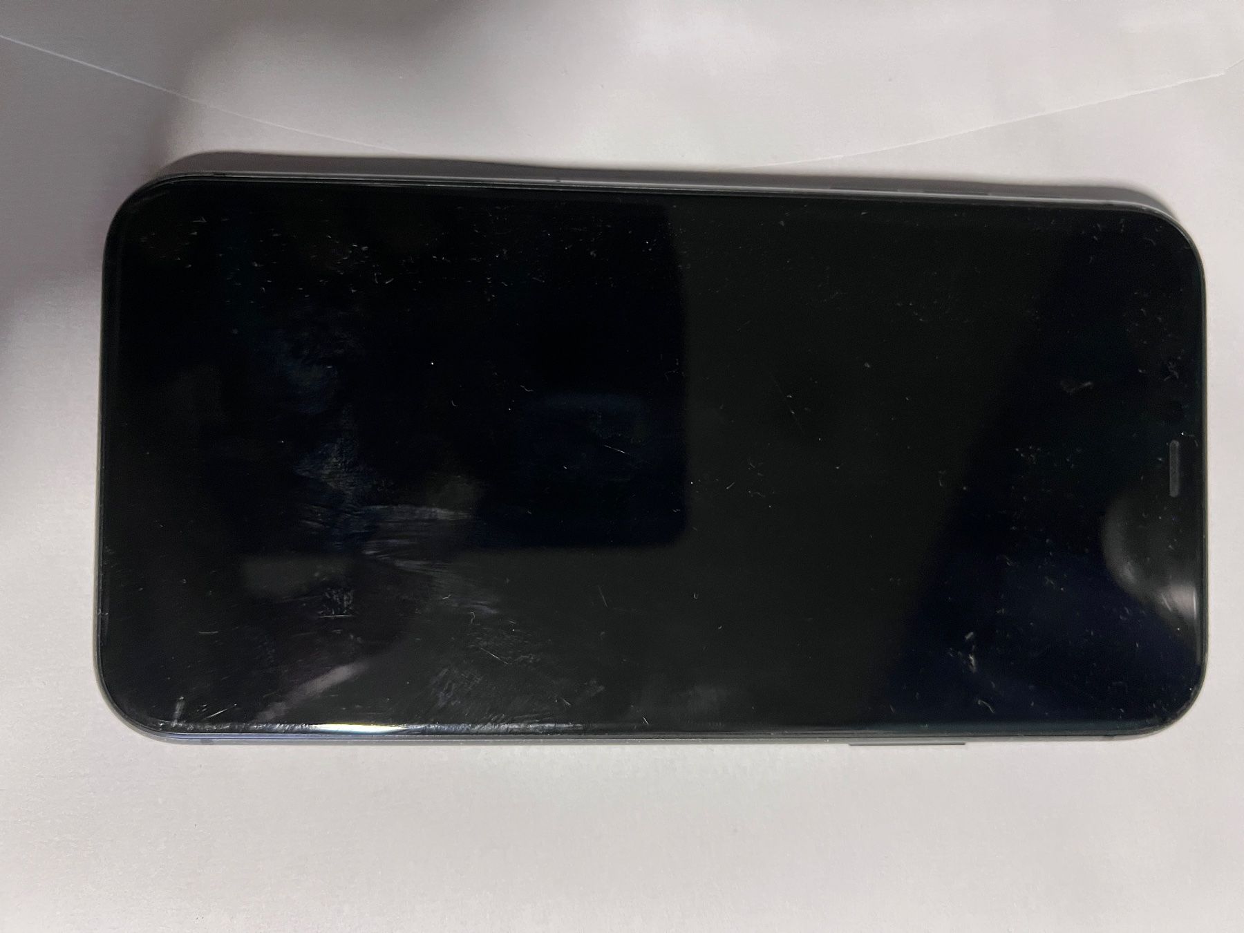 Apple Portables: iPhone 11 – D'occasion à Goldingen par Gugoki
