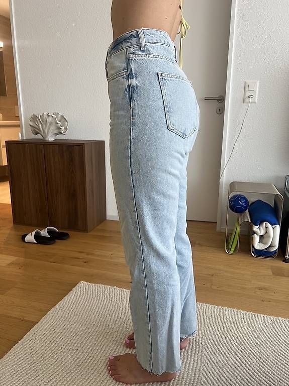 Jeans: Hellblaue Zara Jeans  Grösse 38 – D'occasion à Aarau par micheelehug 2