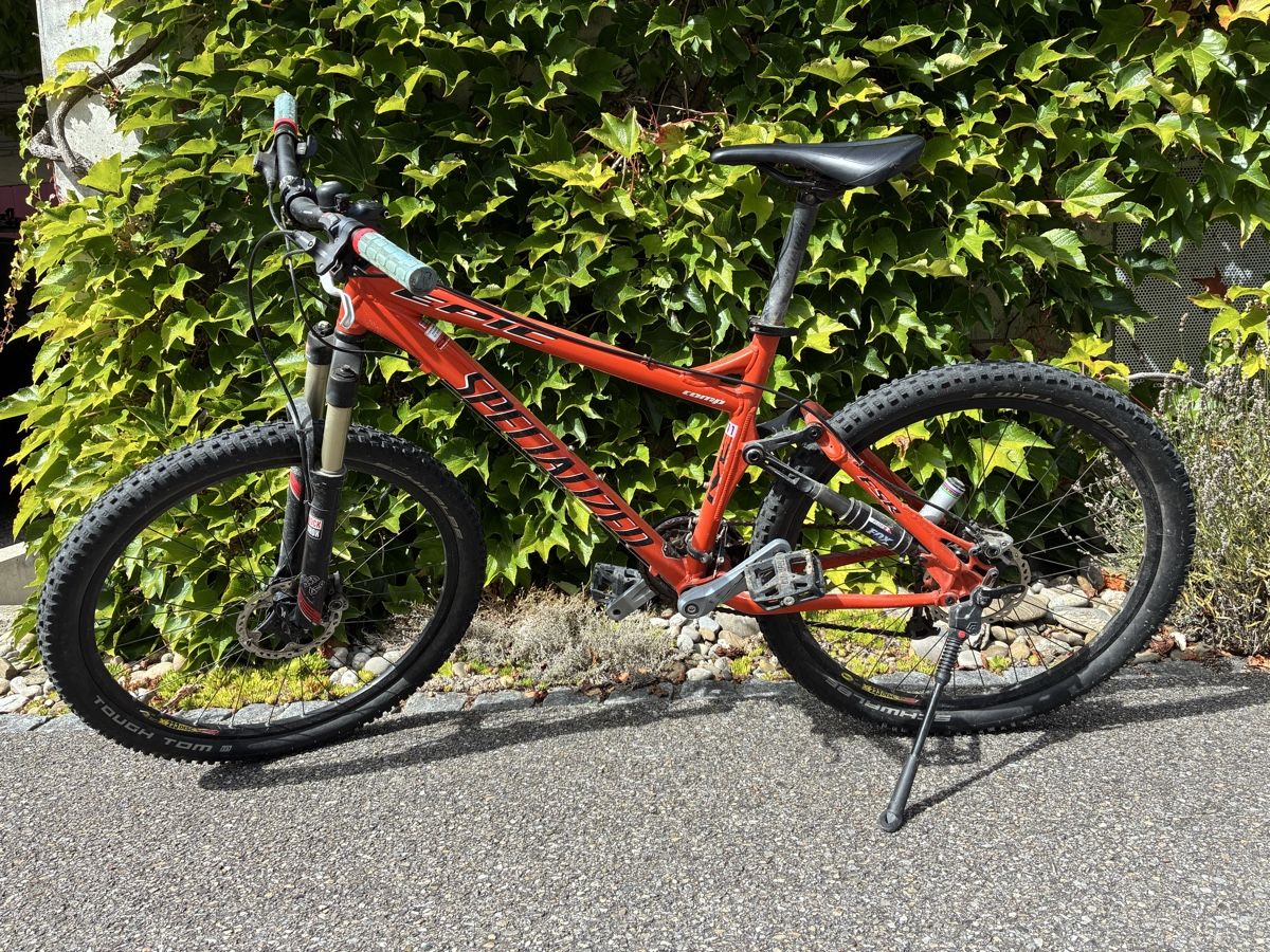 Specialized Velos: Mountainbike Specialized Epic – Gebraucht aus Langnau i. E. von Noatheastronaut