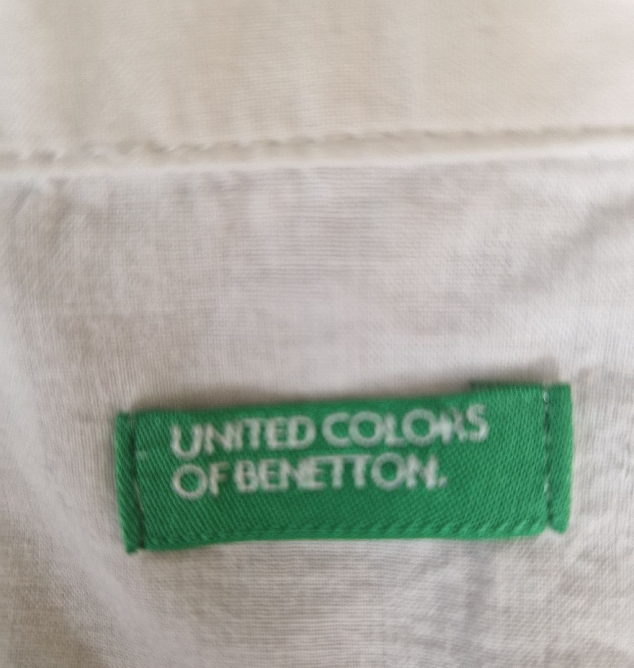 Benetton Blouses, T-shirts & Tops: Benetton Kinder Bluse  Weiss Gr. 140 / 8-9J – D'occasion à Muri b. Bern par rol_xtf8 2