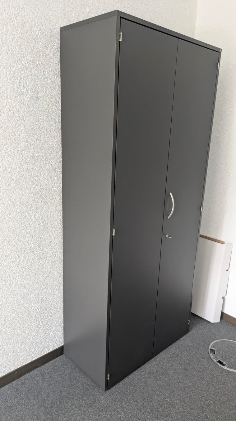Schränke: Schrank – Gebraucht aus Bern von udo_b6zf 1