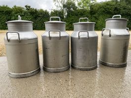 4 Milchkannen 40l