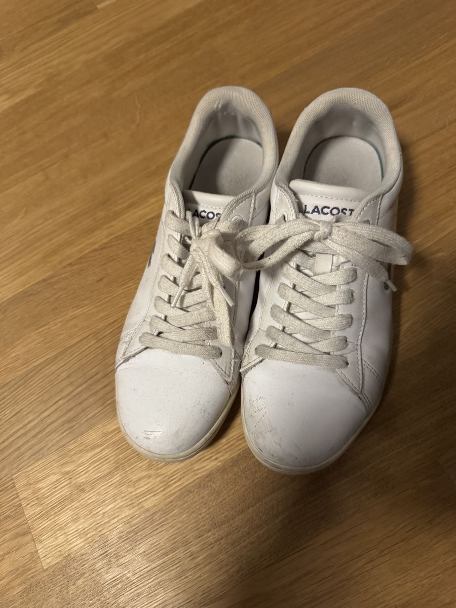 Lacoste Scarpe da uomo: Lacoste Sneaker weiss Grösse 39 gebraucht – Usato da Zürich venduto da vid_2vk6 1