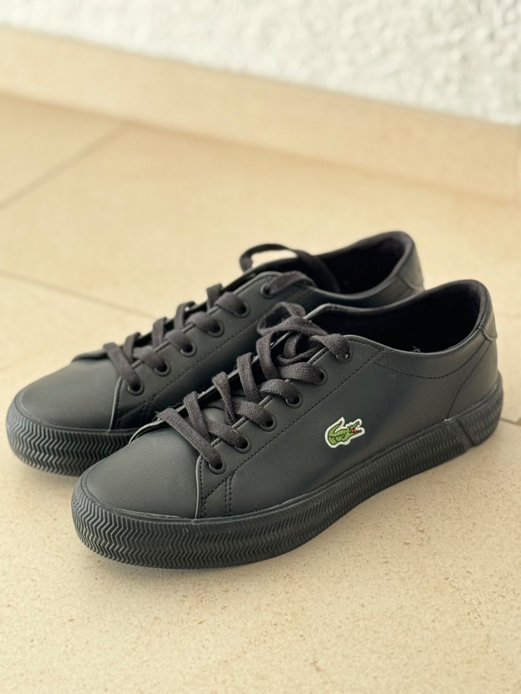 Lacoste Scarpe da uomo: Neuwertige Sneakers Lacoste Grösse 38 – Nuovo (secondo la descrizione) da Bonstetten venduto da valereds 1