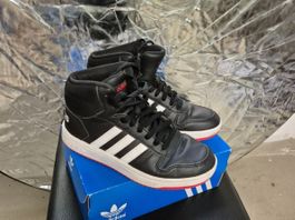 Adidas Top  OVP