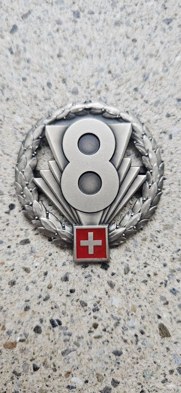 Schweizer Armee Placchette & Badge: *** Beretemblem Silber Schweizer Armee *** – Nuovo e nell'imballaggio originale da Riedholz venduto da fr_sIruP