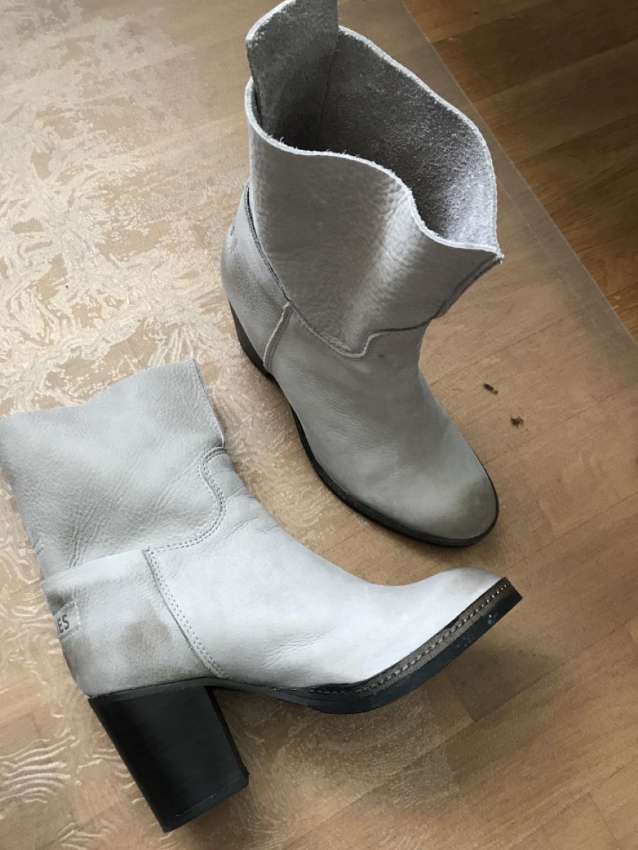 Scarpe da donna: SHABBIES Amsterdam, Stiefel, hellgrau, Gr. 37 – Usato da Meilen venduto da delta-da-spica