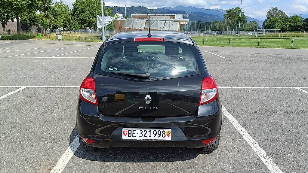 Renault Automobili: Renault Clio 1.2 ab MFK – Usato da Thun venduto da Darbiou 3