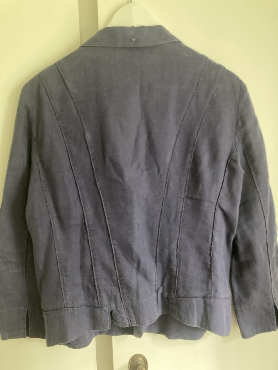 Armani Vestes: Leinen Blazer Armani, Gr38 – D'occasion à Azmoos par alix001 3