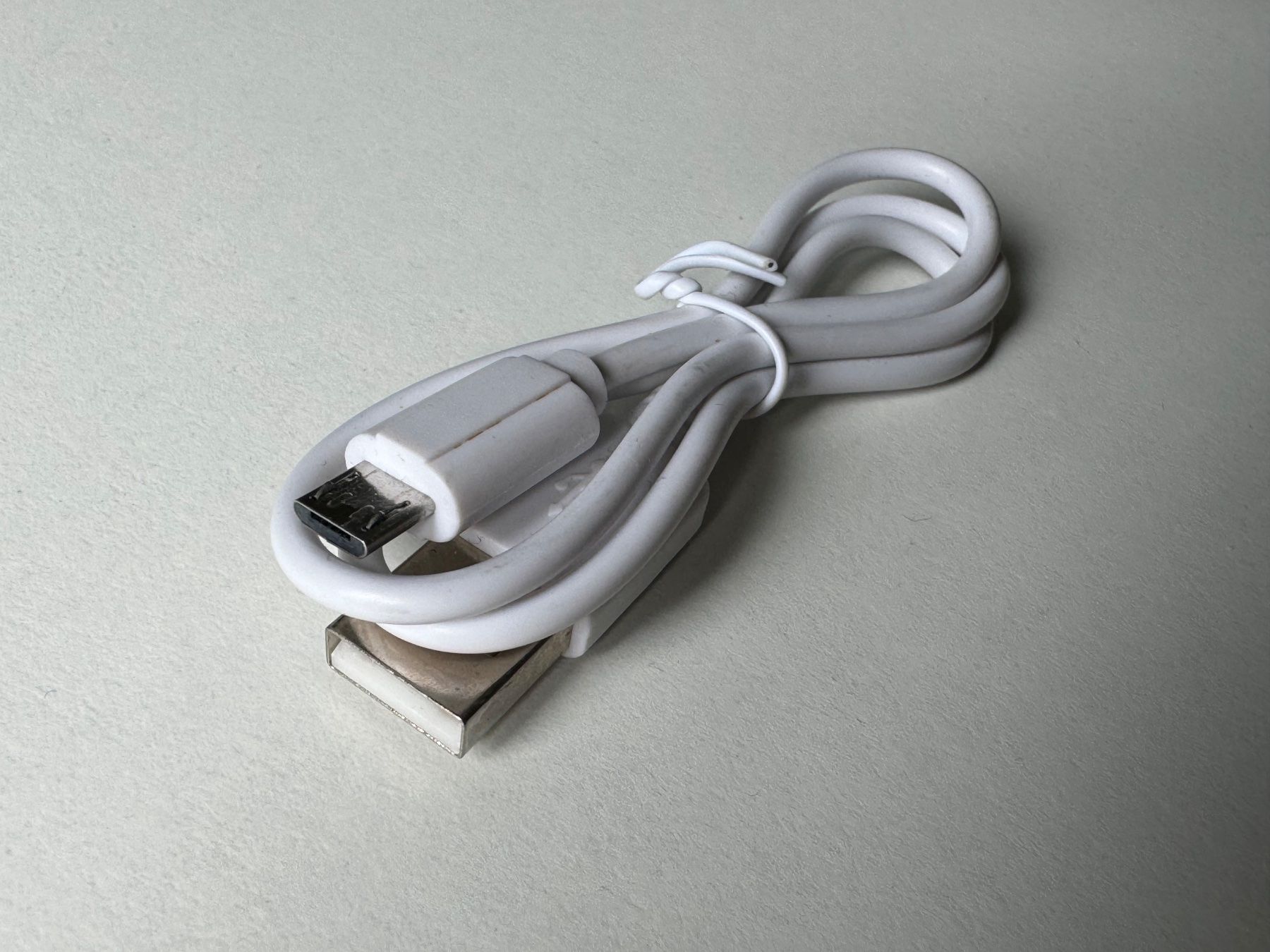 Câbles: Micro Usb Kabel – Neuf (Voir description) à Zürich par PrinceZuko
