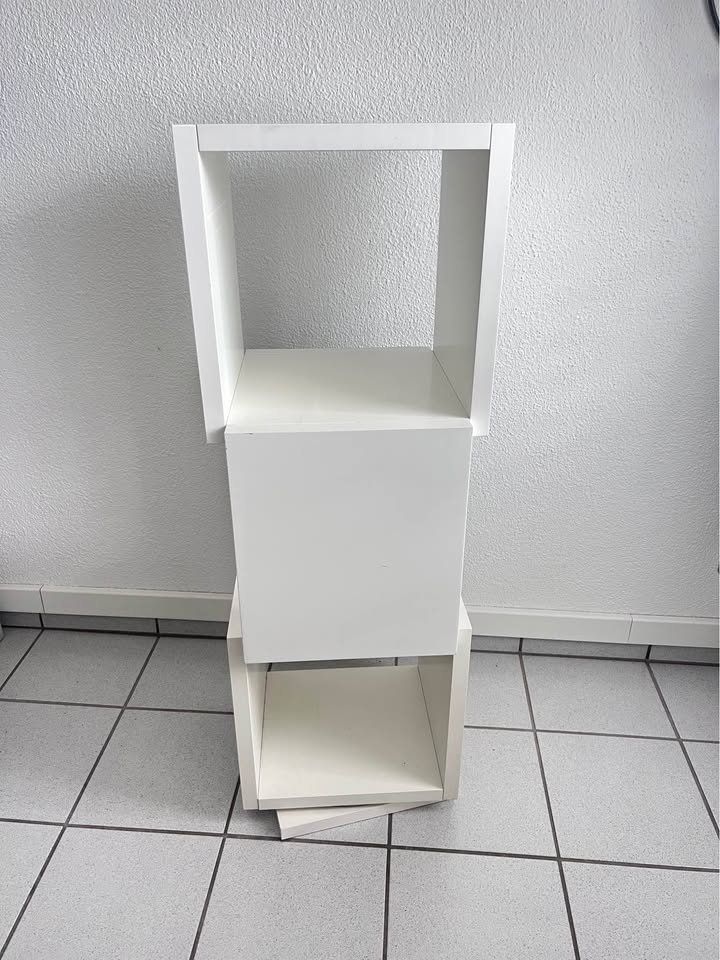 Regale: Drehbares Regal – Gebraucht aus Solothurn von sl_27