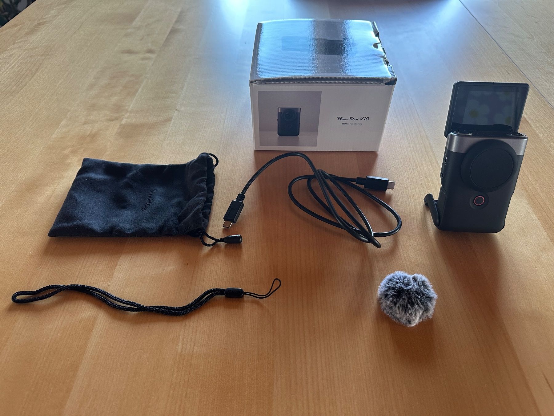 Canon Videocamere: Canon PowerShot V10 Vlogging-Kamera – Usato da Buchs AG venduto da lucazubi7 1