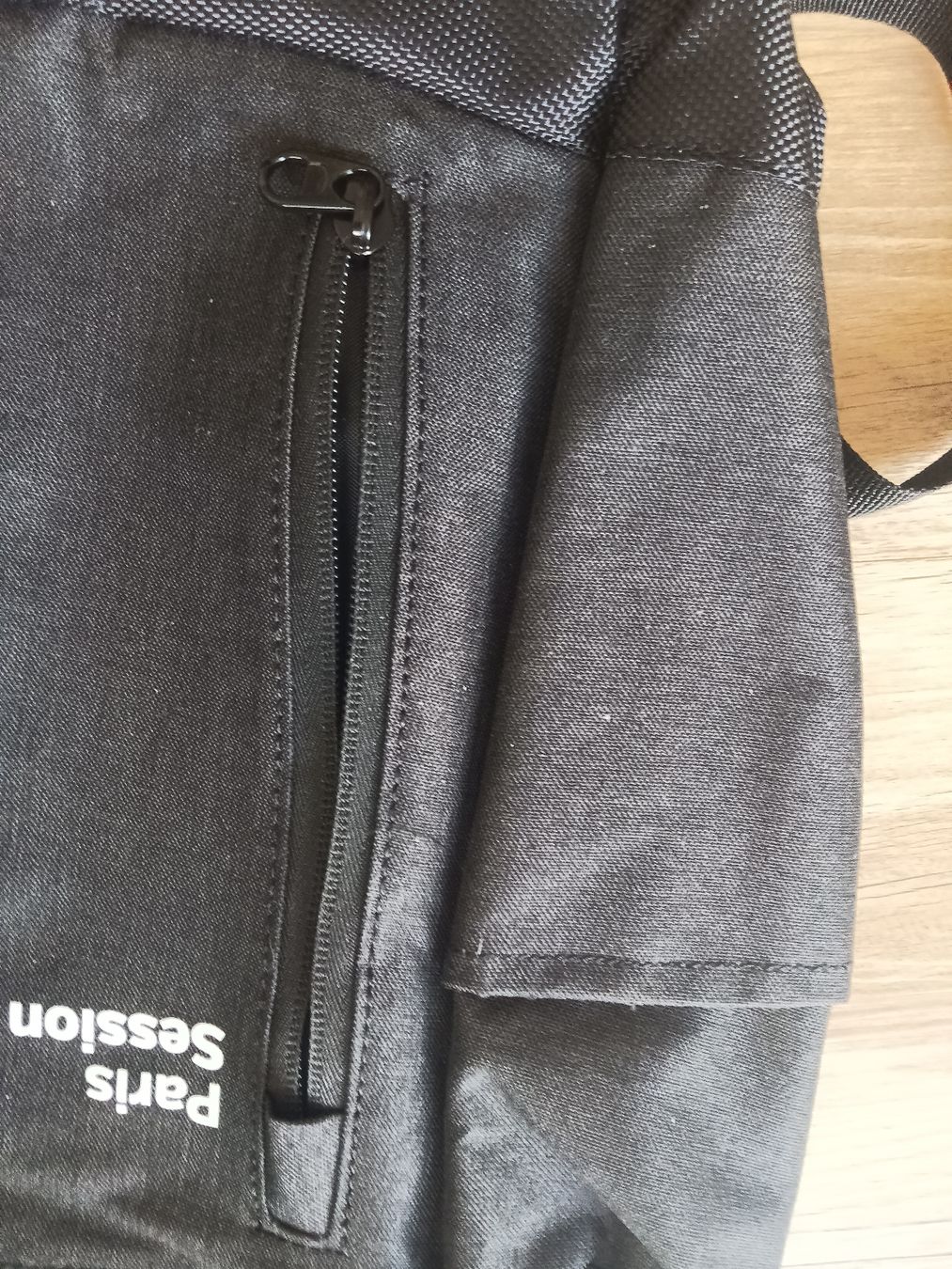 Rucksäcke: Rucksack CIGRE PARIS SESSION schwarz Neuware – Neu (gemäss Beschreibung) aus Grächen von Eifelelch 2