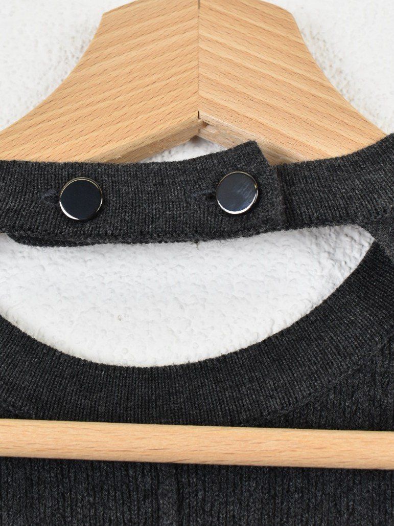 Sandro Robes: Sandro Rippstrick Kleid, grau, Gr.36 – D'occasion à Nürensdorf par 2ND_STORY 2