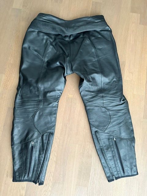Alpinestars Pantaloni: Alpinestar Leder Motorradhose  Grösse 60 – Usato da Buchs ZH venduto da al03a 1