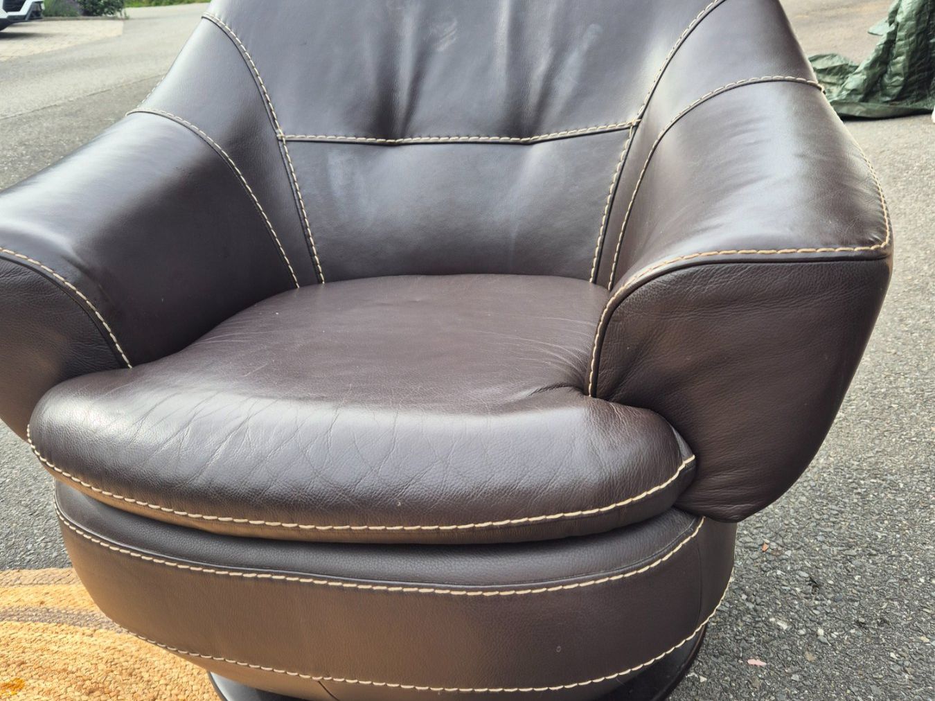 Poltrone: Fauteuil en cuir brun pivotant – Usato da Fully venduto da tameab 3