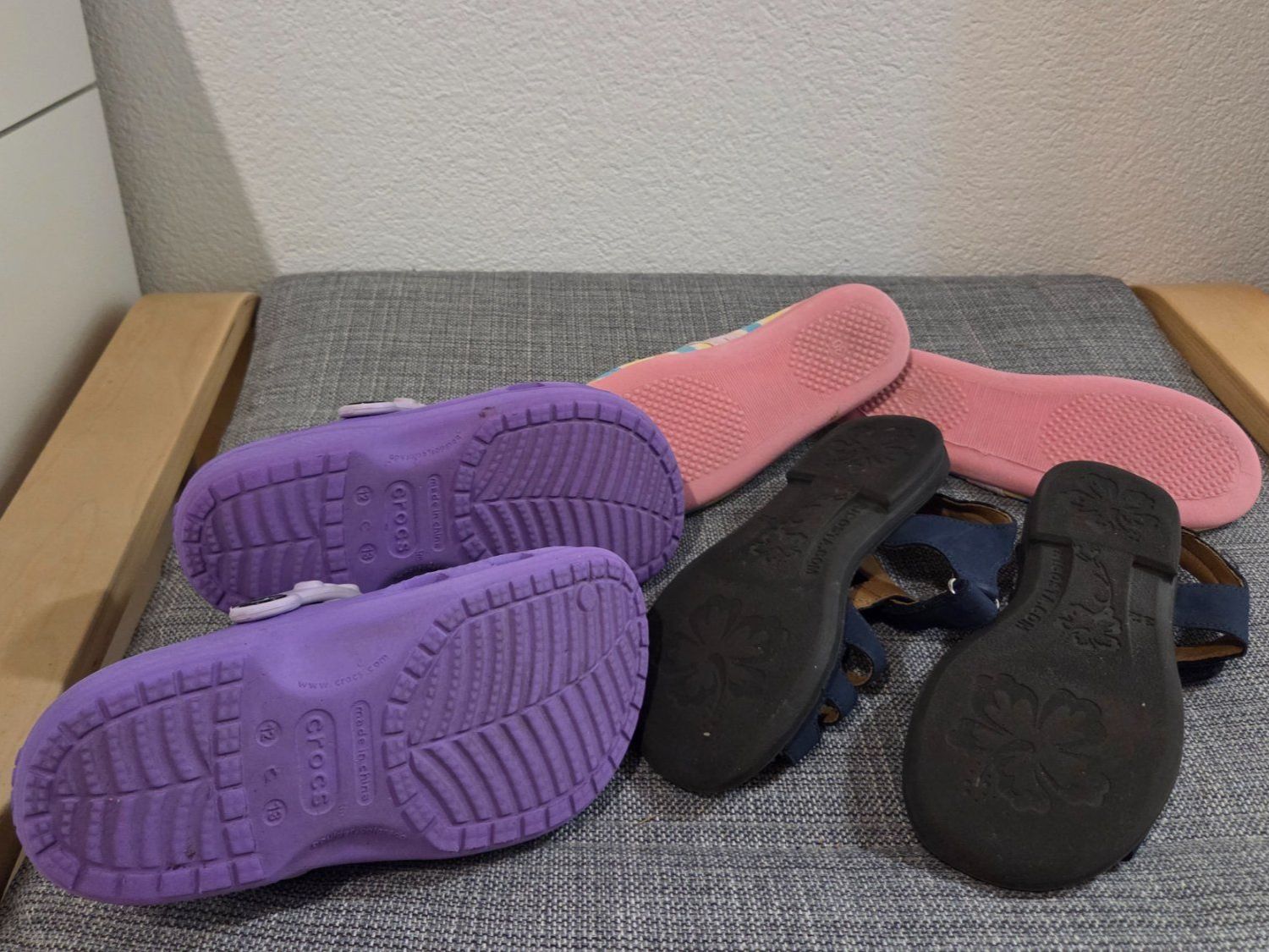 Scarpe per ragazzi: 7 Paar Kinderschuhe Grösse 30-33 – Usato da Thun venduto da el_gnom 9