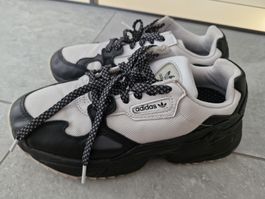 Adidas EF9023 Black/White Sneakers Size 39.¹/³
