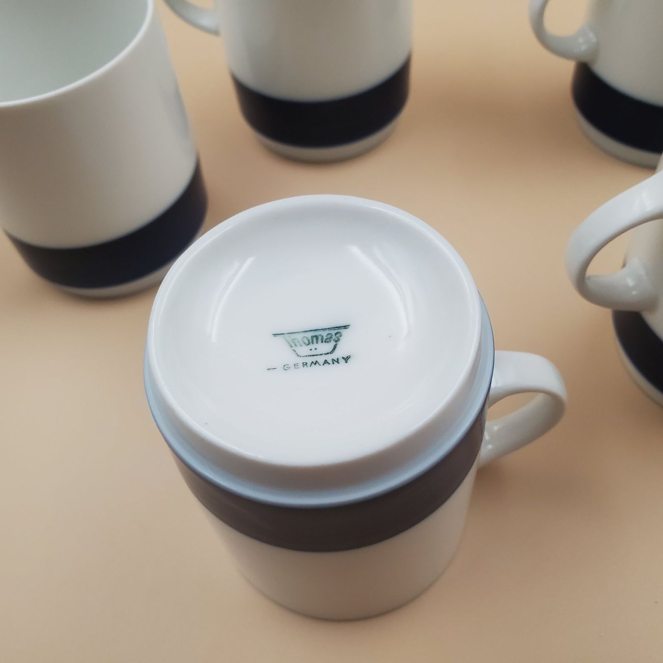 Thomas Tazze: 5 Tasses Thomas Germany Brushed Cobalt Baumann 1960 – Usato da Rennaz venduto da La_malle_du_dauphin 3