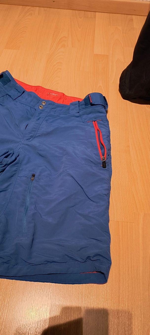 Pantaloni: Bike Shorts Dakine – Usato da Wiedlisbach venduto da Leaf99 2