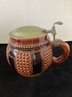 Bierkrug mit Deckel 
