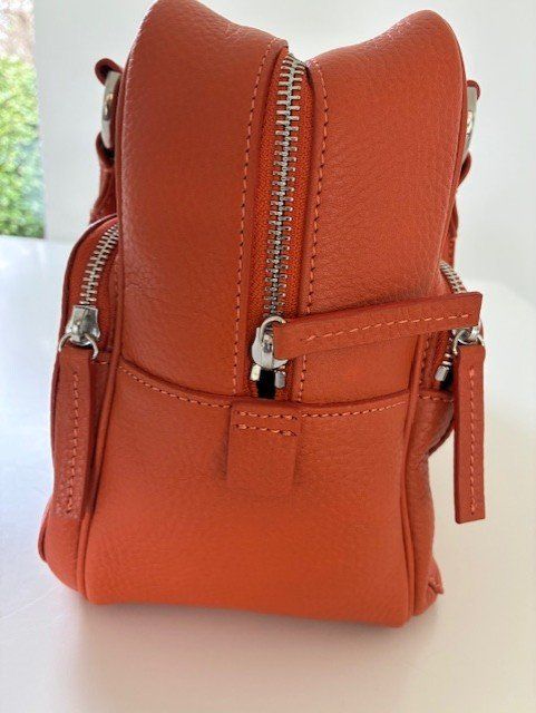 Taschen für Damen: Chi Chi Fan Handtasche – Gebraucht aus Bottmingen von Claude_T 1