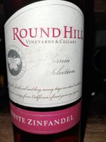 Round hill selection white zinfandel rosé 2013